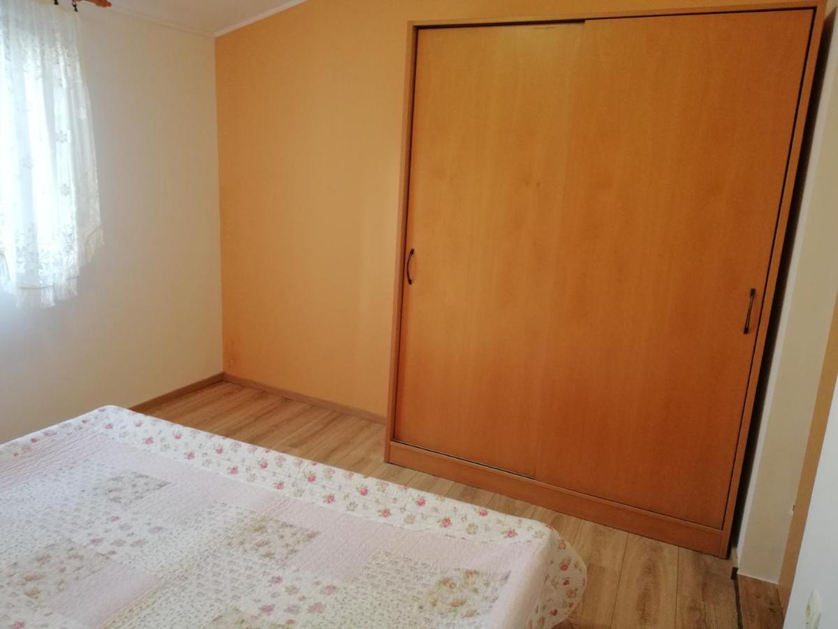Apartman Ribaric Mali Lošinj Habitación foto
